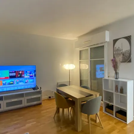 Daire 2 Pieces Pres Du Canal St-martin